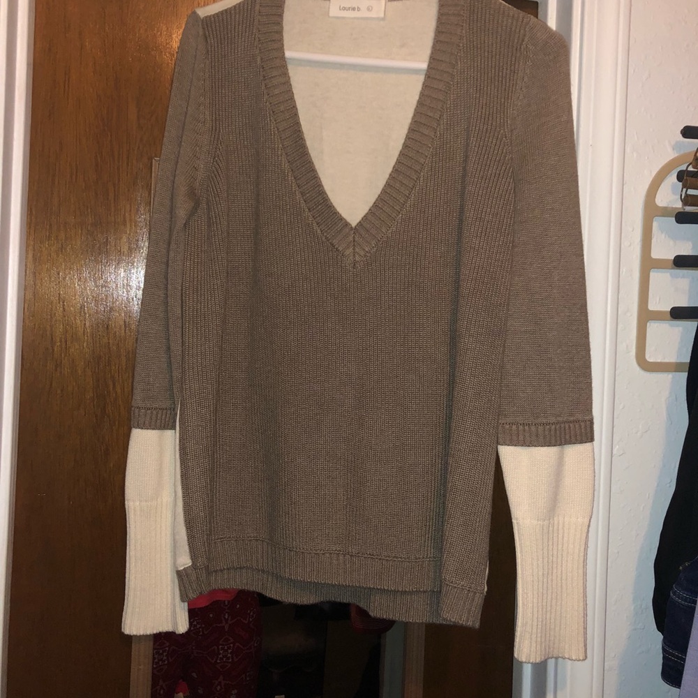 Laurie B v neck sweater. Two colors.